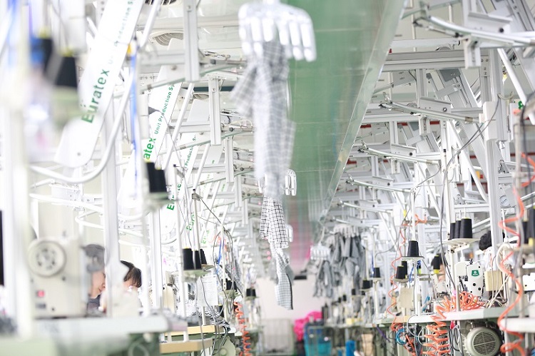 服裝吊掛系統(tǒng)|全自動服裝吊掛系統(tǒng)|服裝吊掛流水線|吊掛系統(tǒng)|智能吊掛系統(tǒng)